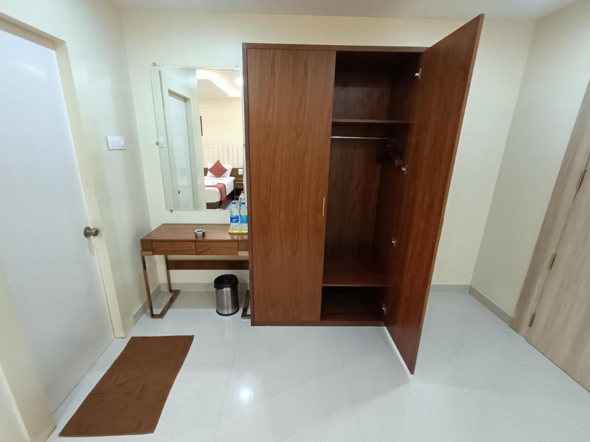 Sri Aswin Grand Hotel Namakkal Bagian luar foto