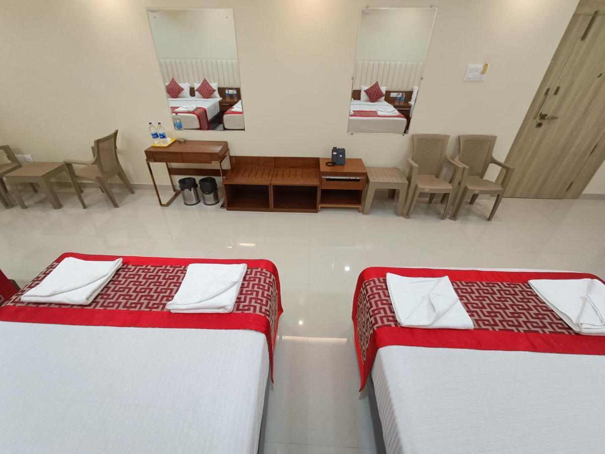 Sri Aswin Grand Hotel Namakkal Bagian luar foto