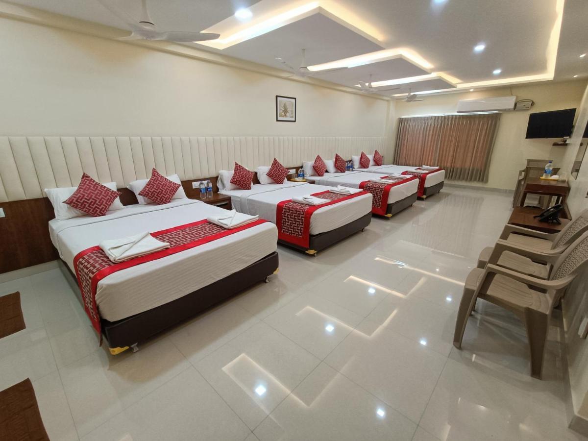 Sri Aswin Grand Hotel Namakkal Bagian luar foto
