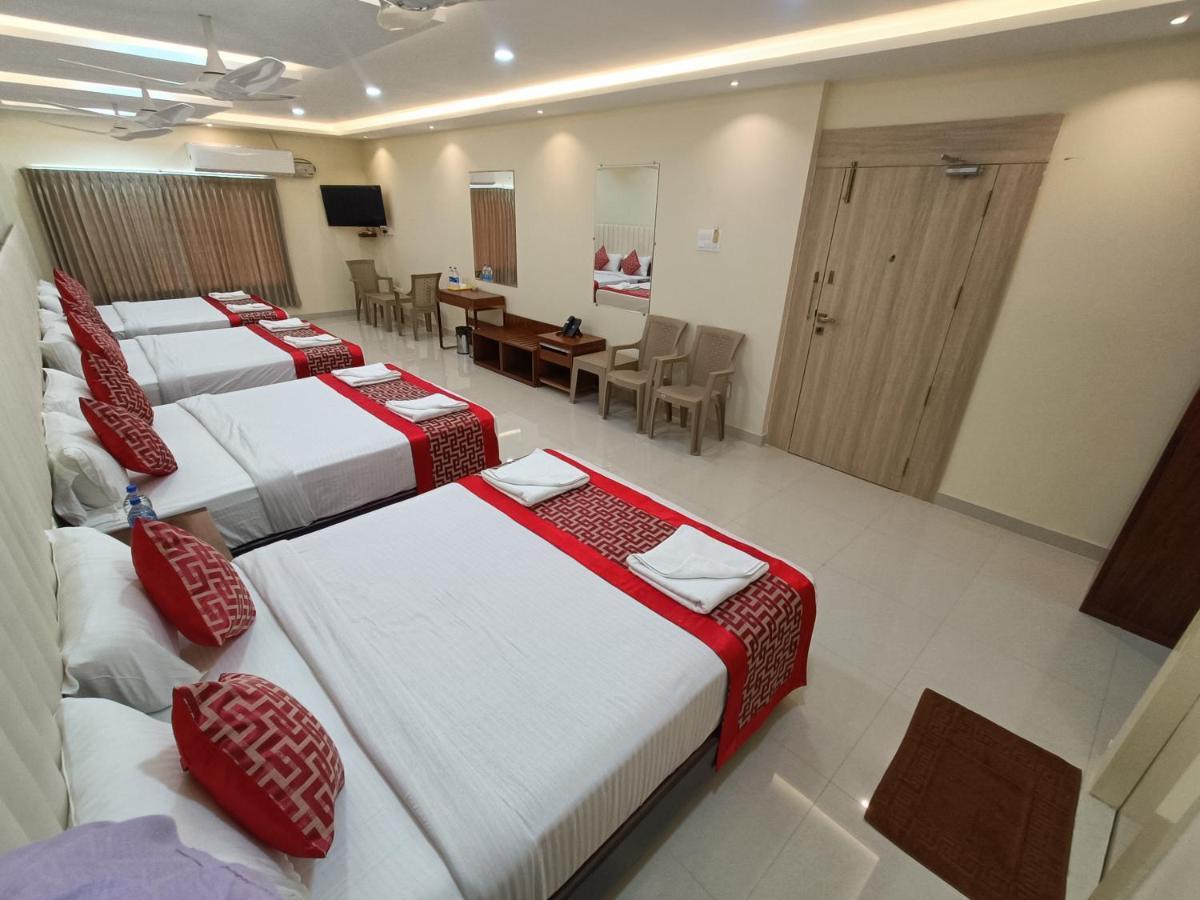 Sri Aswin Grand Hotel Namakkal Bagian luar foto